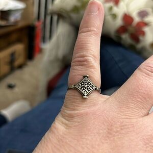 New, Size 6 1/2, Nickel Color, Costume Jewelry, Dimond Shaped